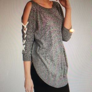 Express lace up cold shoulder sweater sz xs